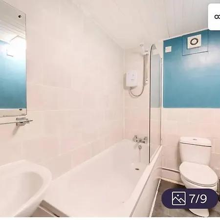 شقة Three Bears Park Studio Flat